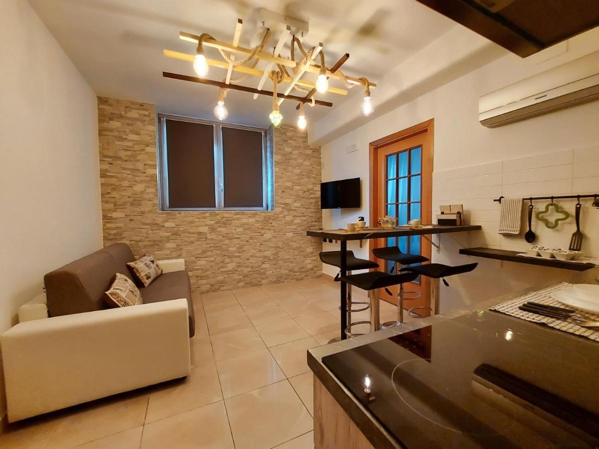 Balzico House Apartment Salerno Ngoại thất bức ảnh